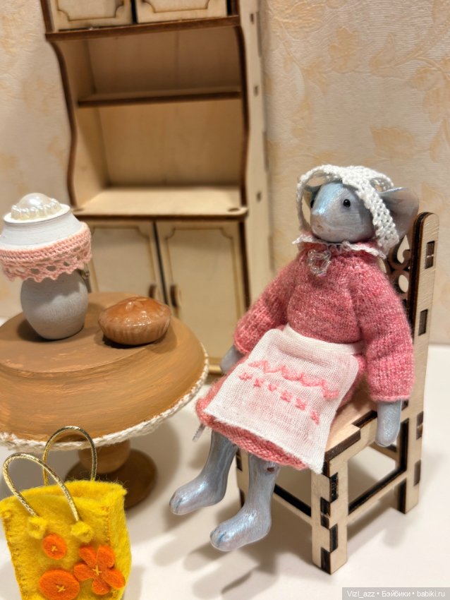 Маленькая мышка Рози — Авторские игрушки (фото 2)