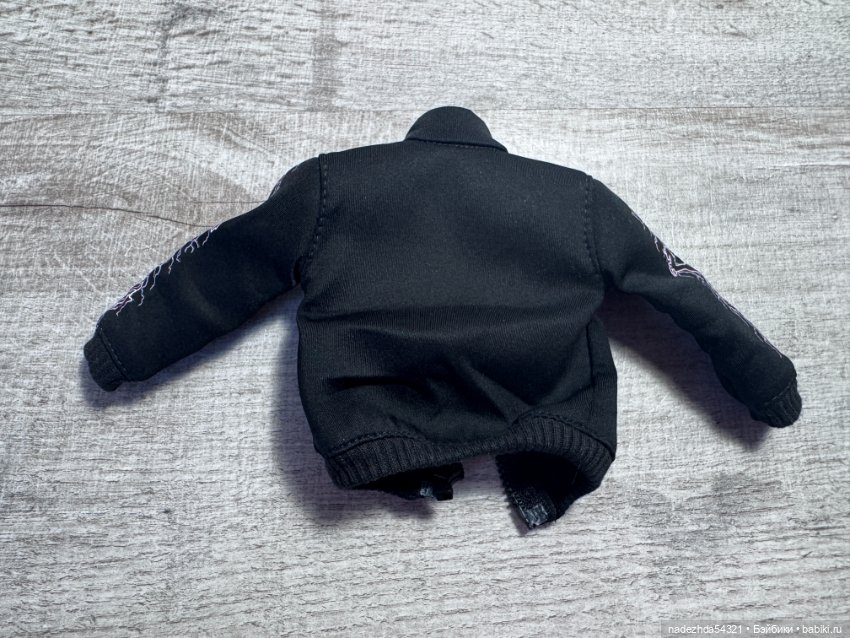 Частичный аутфит Кена Райана Гослинга из сета "Сцена у костра" по фильму "Барби" (фото 4)