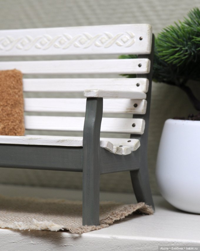 Деревянная скамеечка — Кукольная мебель (фото 3)