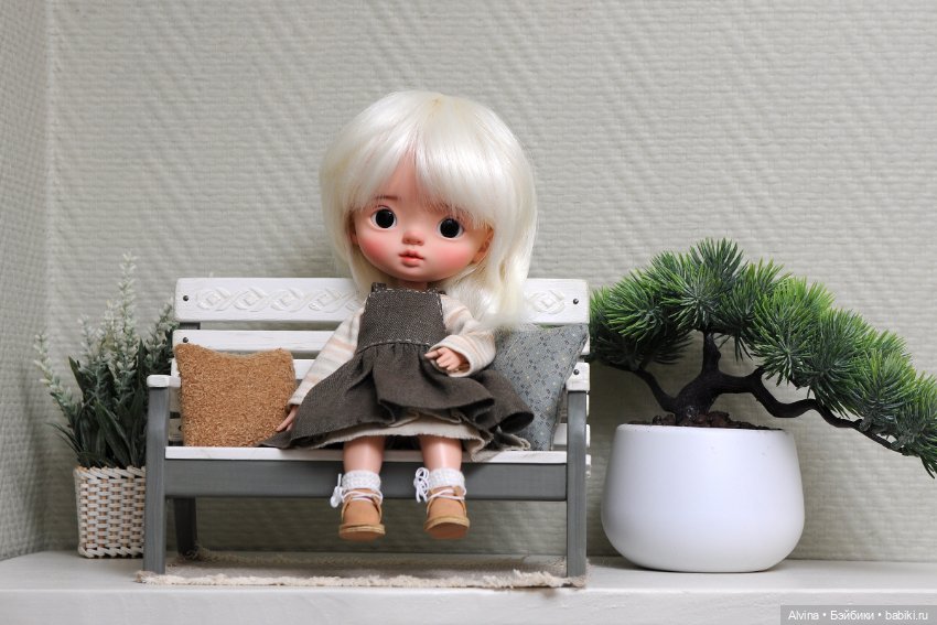 Деревянная скамеечка — Кукольная мебель