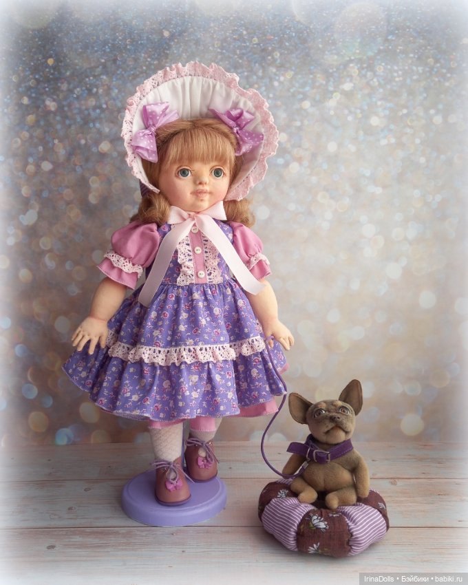 Текстильная кукла Вика с питомцем