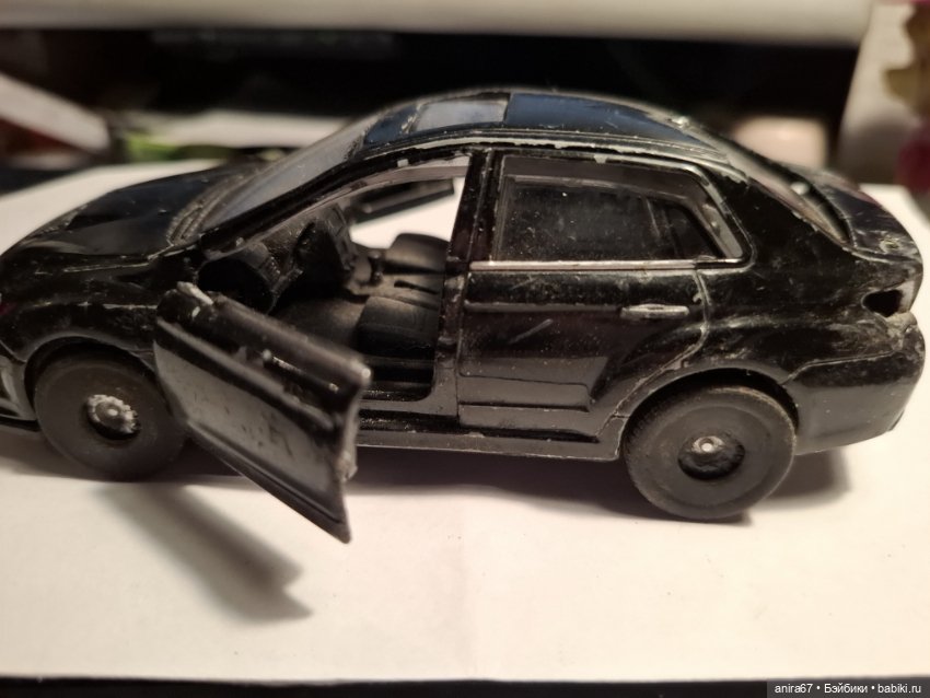 Винтажные машинки 1:24 — Винтажные куклы и игрушки детства (фото 6)