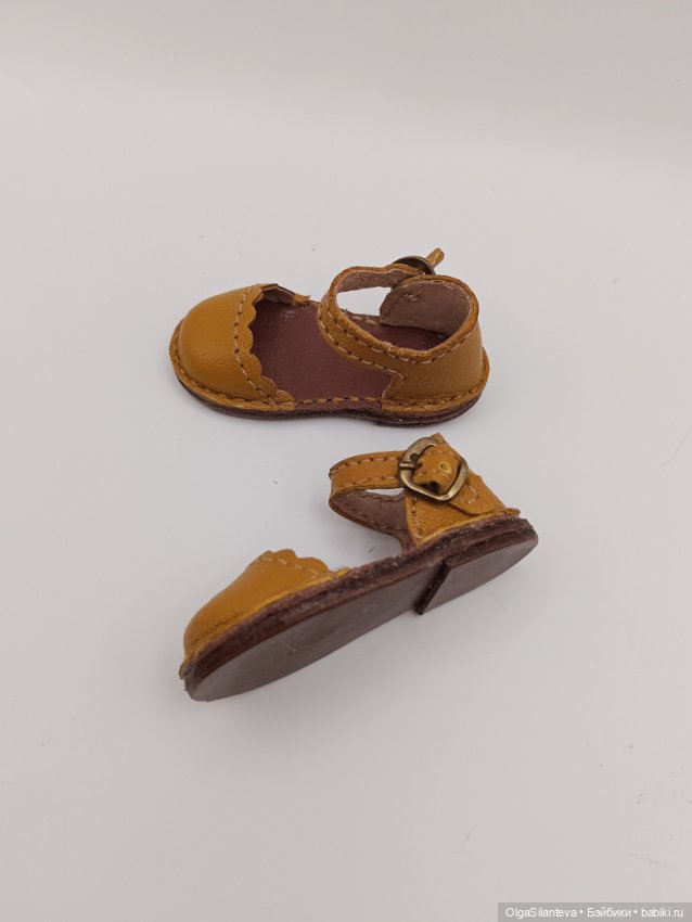 Обувь для руби ред 37 см — Обувь для кукол (фото 9)