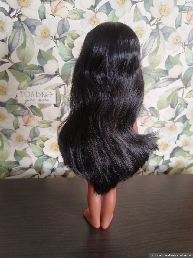 Нора европейка Паола Рейна