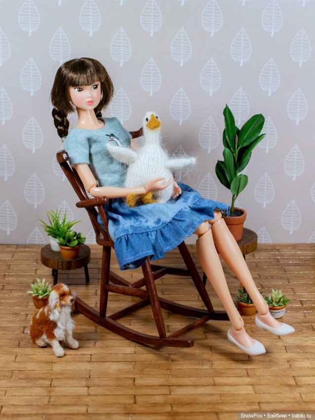 Кресло-качалка "Крокус" для небольших кукол (пижамные принцессы, бжд,блайнд боксы,Momoko) (фото 4)