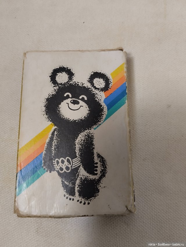 36 олимпийских календарей для декораций, фото