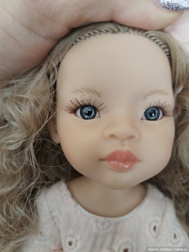 Ребека Паола Рейна шарнирная с кивающей головой Paola Reina