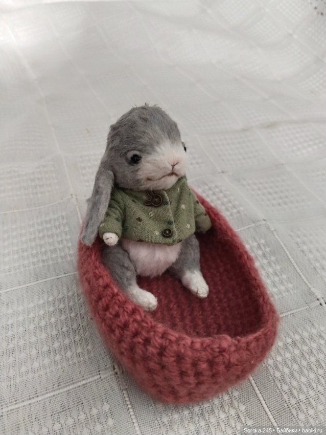 Зайка Тедди, умеет закрывать глазки