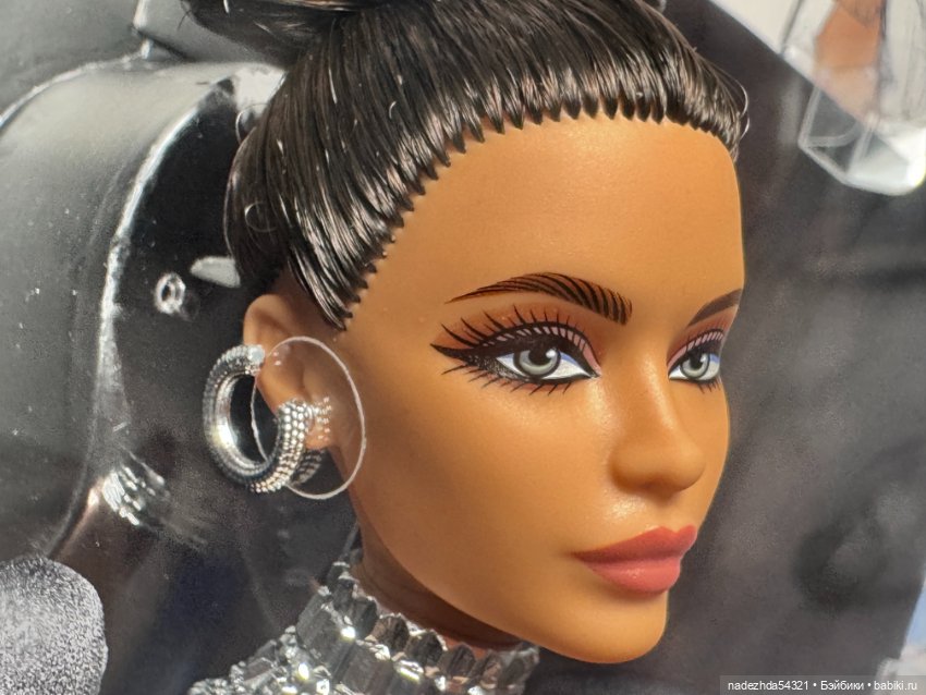 Барби в дизайнерском стиле 4 от Линды Кьяу-Мершон (2) (фото 7)