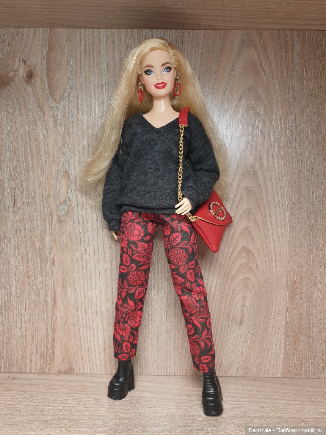 Комплект на Барби пышку — Одежда для кукол (фото 2)