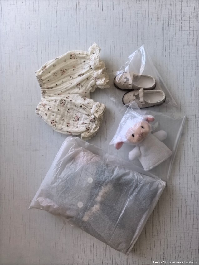 Аутфит куклы Скай Руби ред (фото 2)