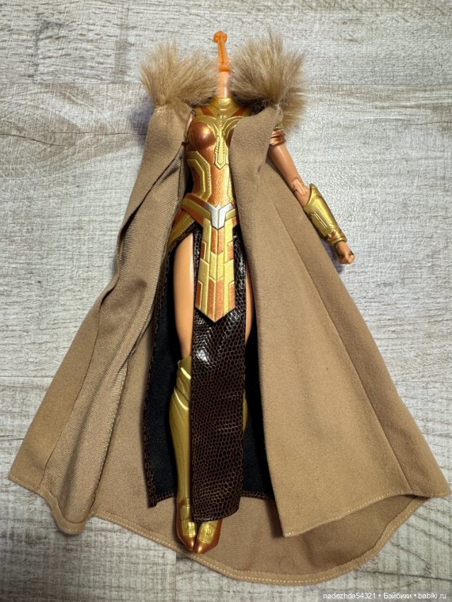 Тело в аутфите Барби Ипполиты (фото 2)