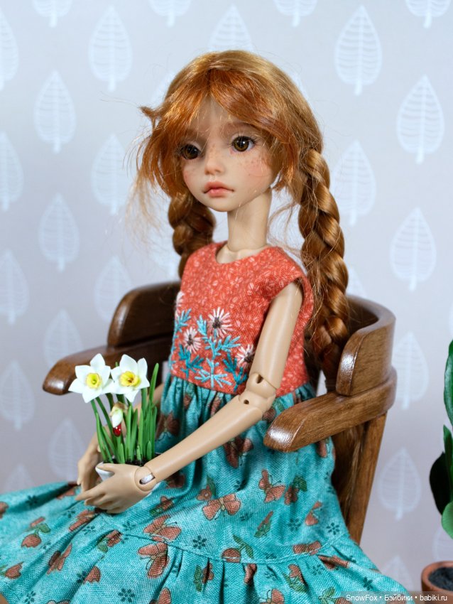 Деревянное кресло "Фиалка" для кукол 1:6 (barbie,Integrity toys,momoko,bjd) (фото 5)