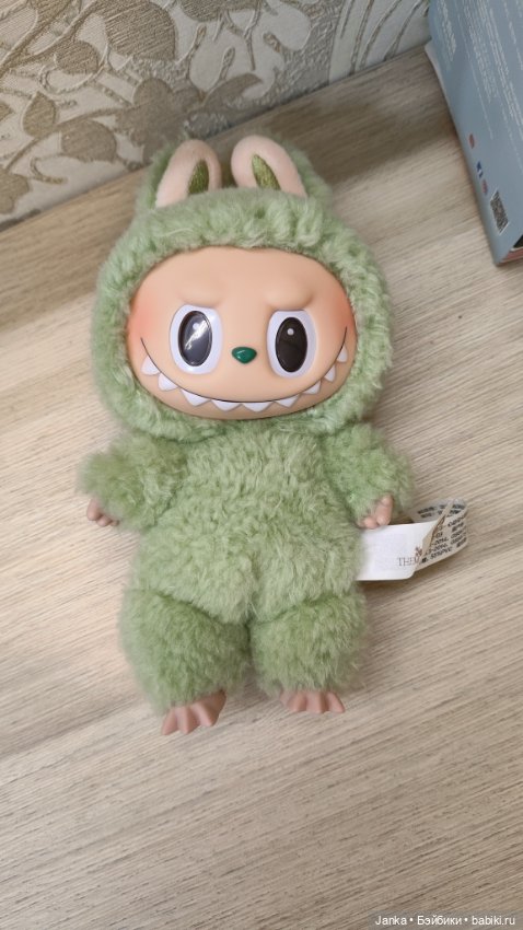 Labubu зелёная пушистая — Коллекционные фигурки (фото 5)