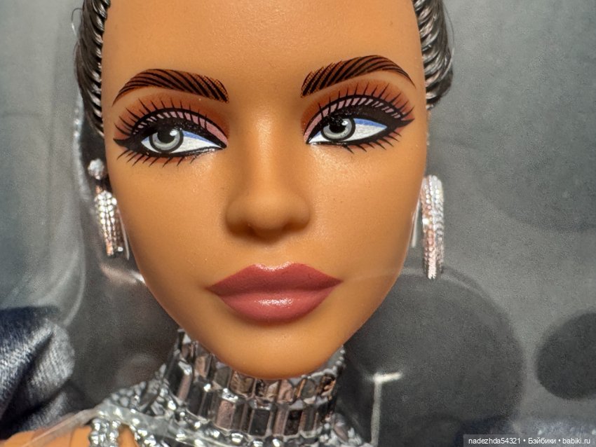 Барби в дизайнерском стиле 4 от Линды Кьяу-Мершон (2) (фото 6)