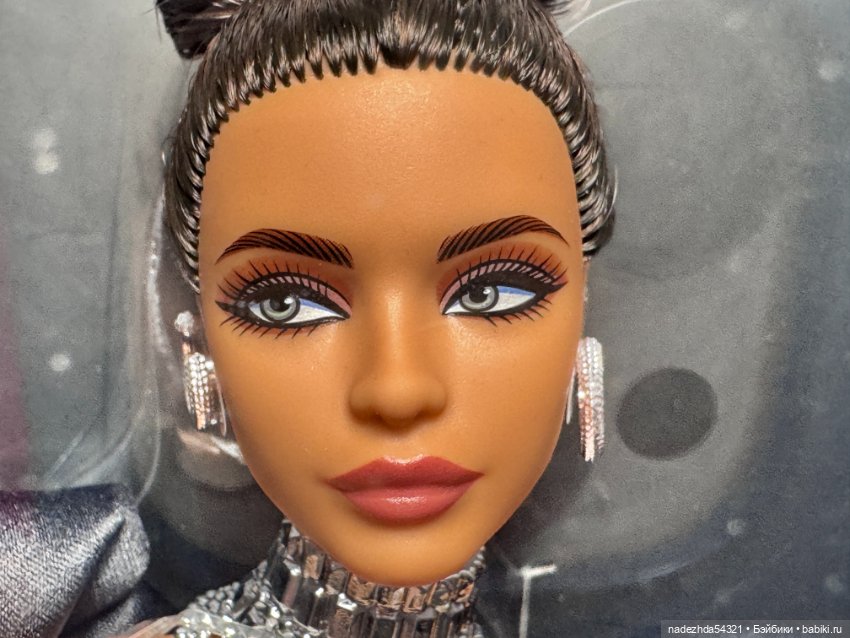 Барби в дизайнерском стиле 4 от Линды Кьяу-Мершон (2) (фото 9)