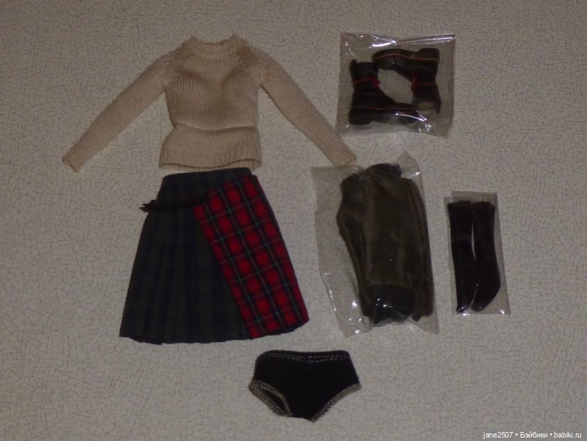 Полный аутфит Момоко Momoko Tartan Syndrome новый редкий
