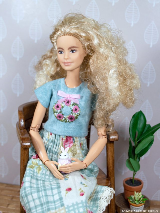 Деревянное кресло "Тюльпан" для кукол 1:6 (barbie,Integrity toys,momoko,bjd) (фото 4)