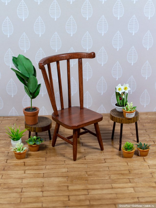 Стул из натурального дерева для небольших кукол (пижамные принцессы, бжд,блайнд боксы)