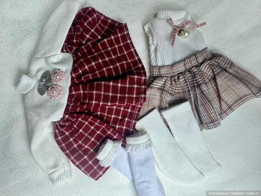 Одежда для кукол 1/6