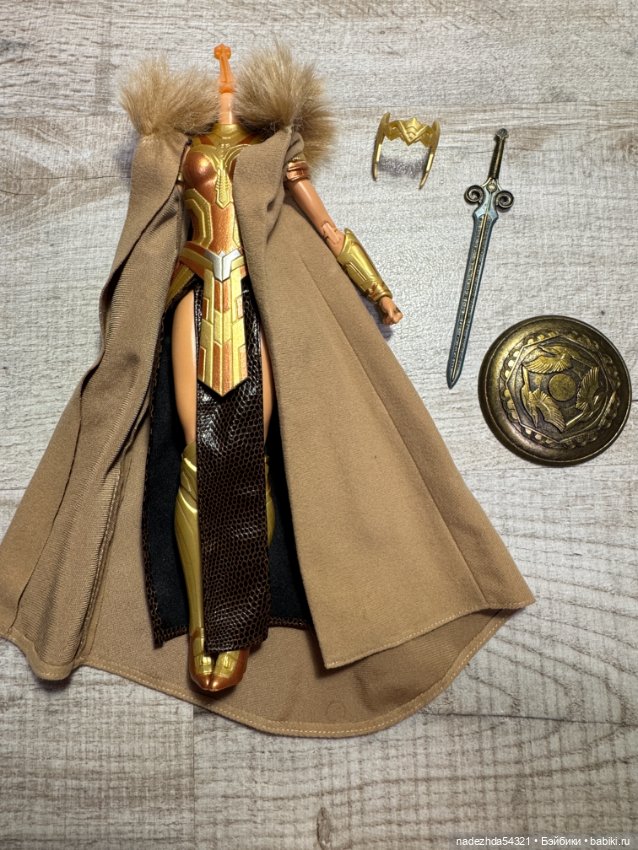 Тело в аутфите Барби Ипполиты