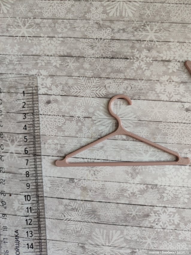 Набор вешалок для кукольной одежды, 6 шт (фото 4)