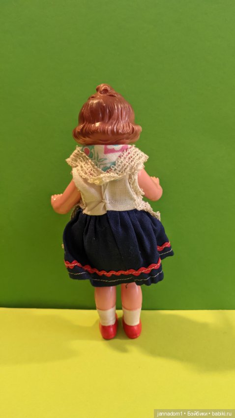 Очаровательная куколка Мигешка Milon Gehler с рельефными волосами, высота 18 см (фото 6)