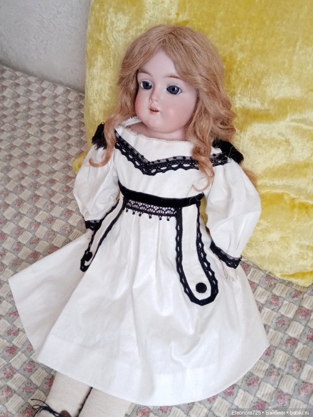 Платье для антикварной куклы (фото 3)