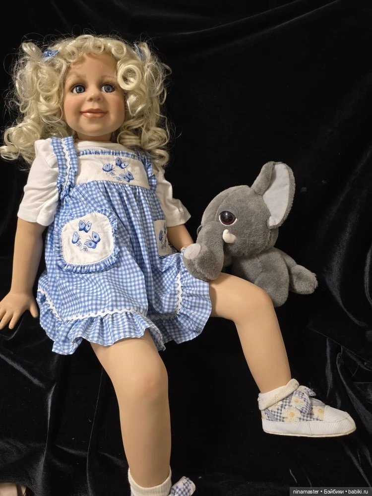 Блондиночка от Monika Levenig