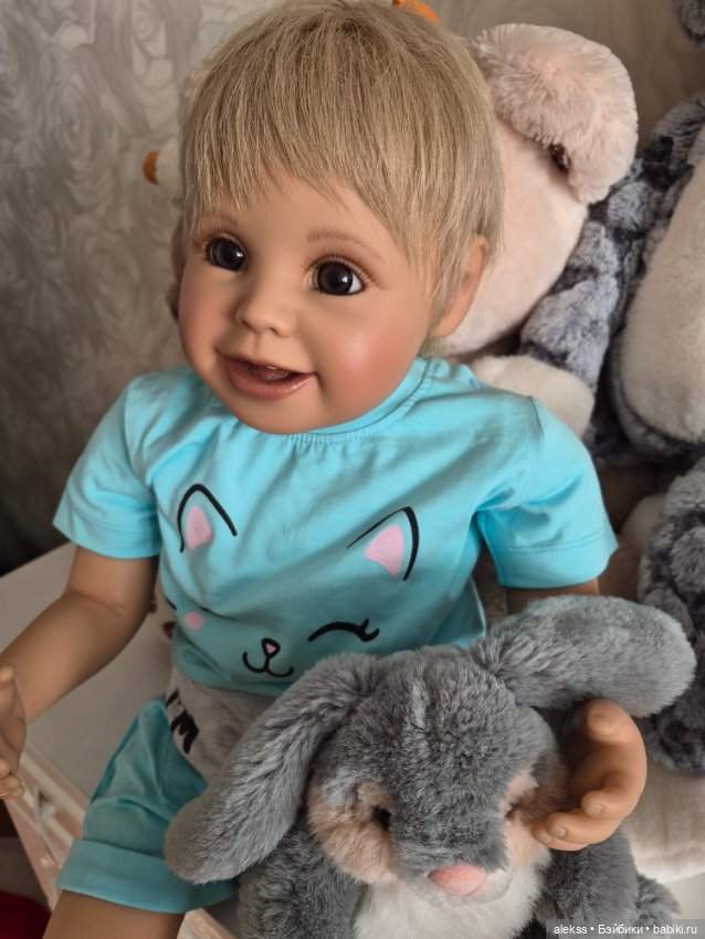 Коллекционная кукла, винил (фото 2)