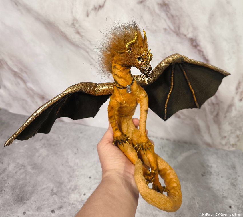 Дракон для Барби в смешанной технике, подвижный