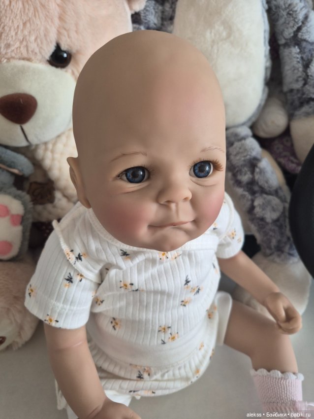 Коллекционная кукла винил (фото 3)