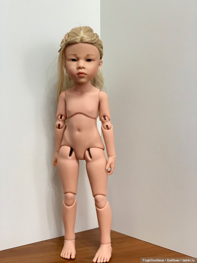 Шарнирное тело для куколки Готц