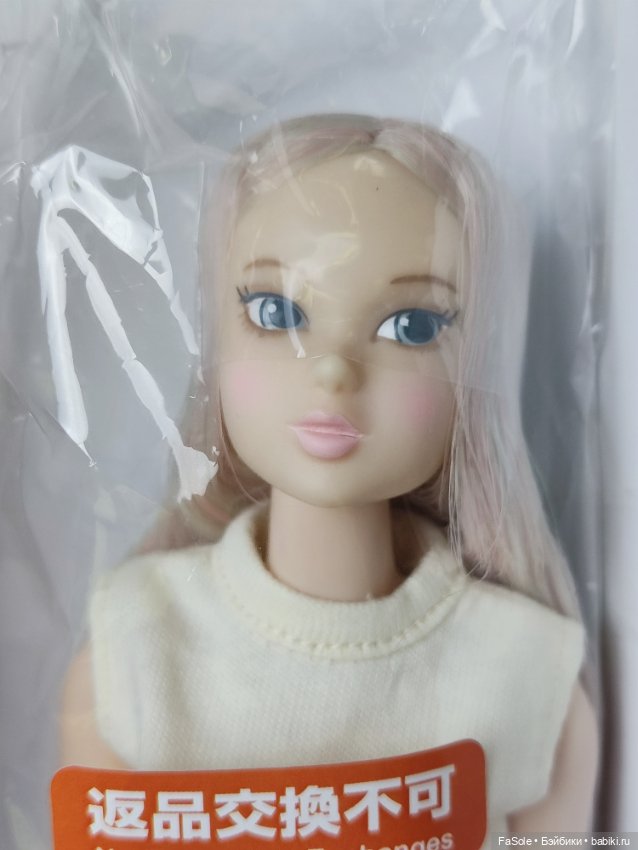 Момоко Today's блондинка — Азиатские куклы (фото 2)