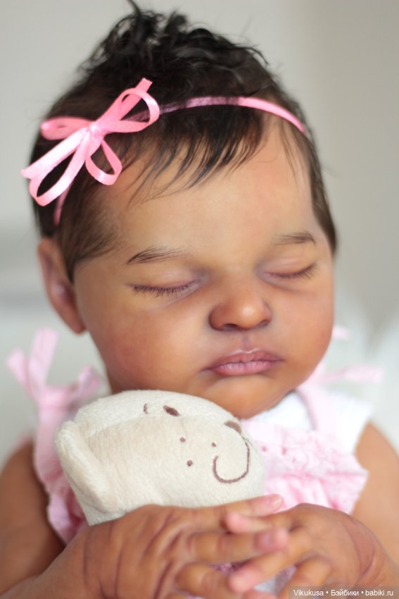 Этническая малышка реборн Laura by Bonnie Brown (фото 8)