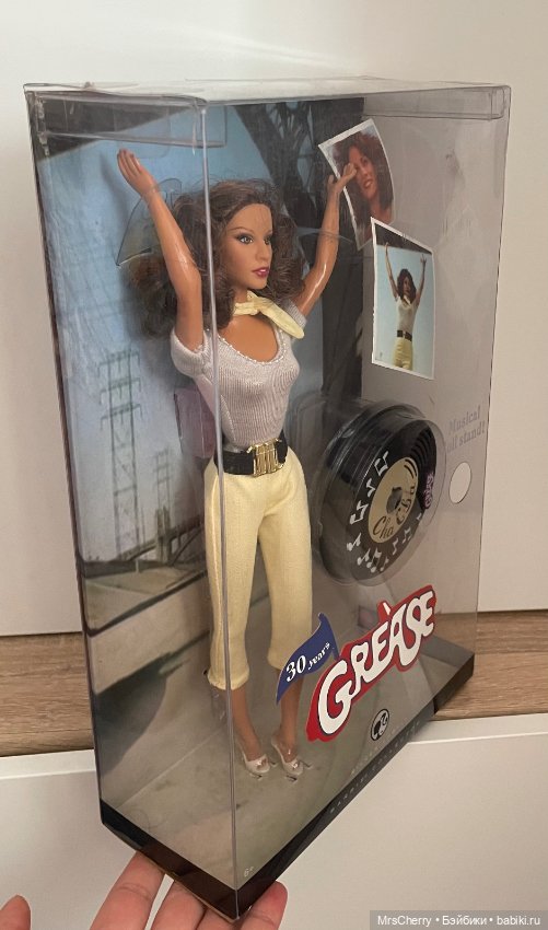 Grease Cha Cha Barbie / Барби Бриолин Ча Ча (фото 3)