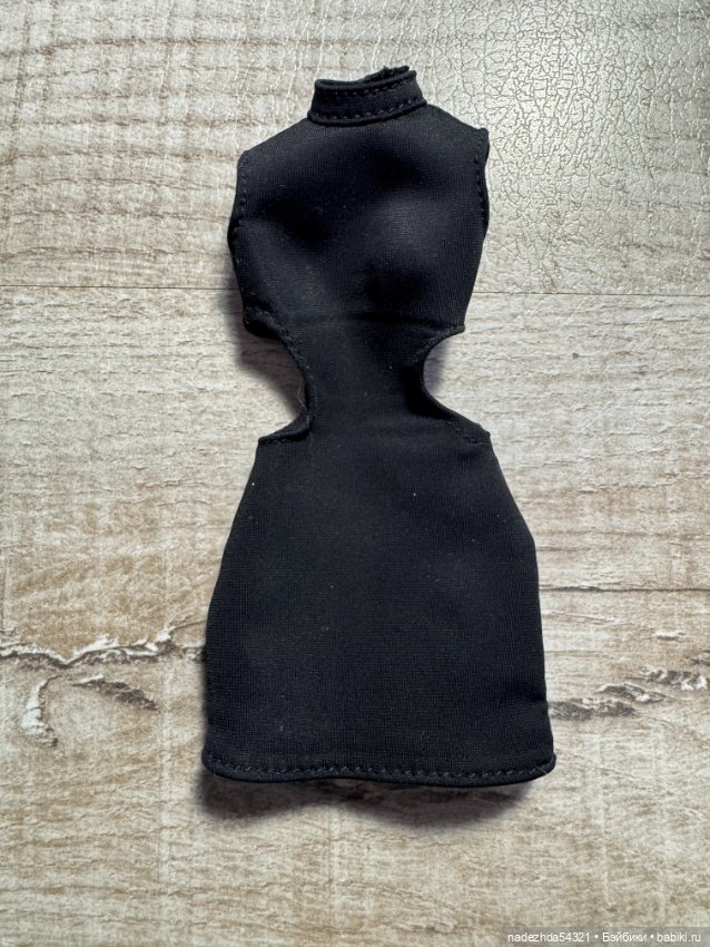 Платье Барби Базовая модель №2 Карл