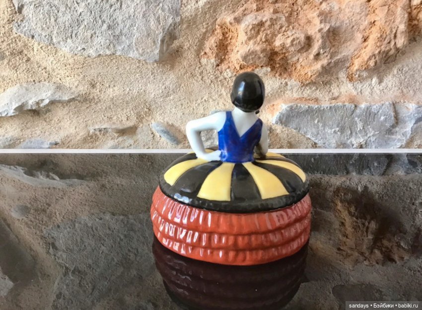 Фарфоровая статуэтка Винтаж Art Deco 1920гг (фото 2)