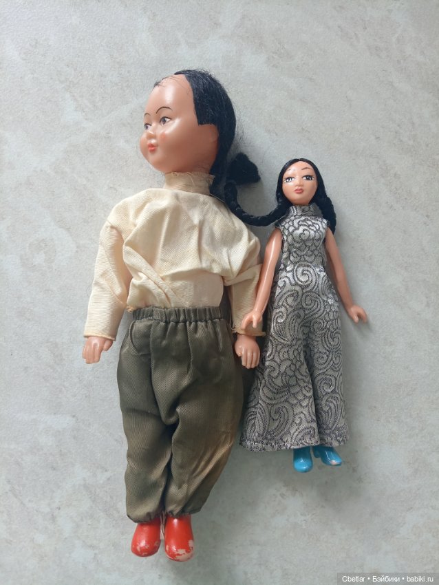 Лот кукол в Национальных костюмах (фото 5)