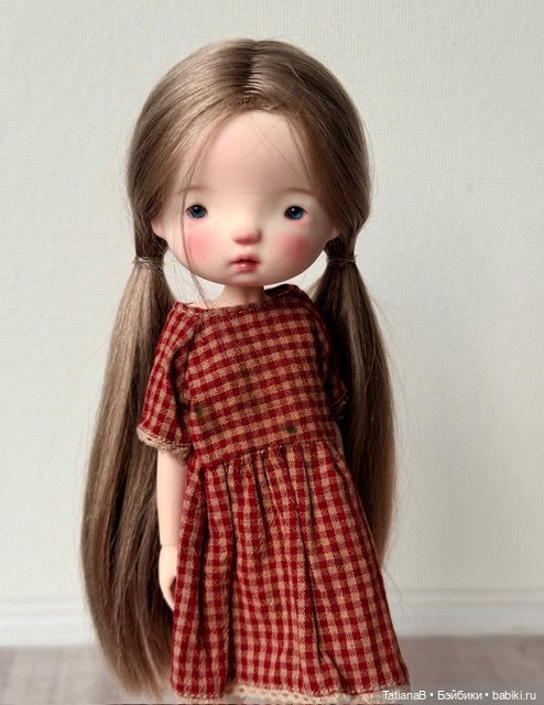 Парик для кукол с объемом головы 15,5 - 16 см