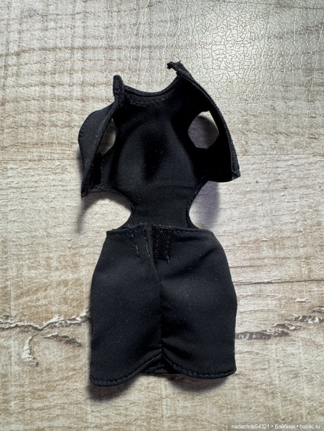 Платье Барби Базовая модель №2 Карл (фото 3)