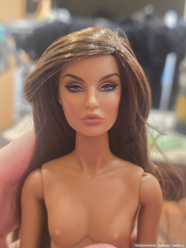 Rayna ahmadi — Фэшн