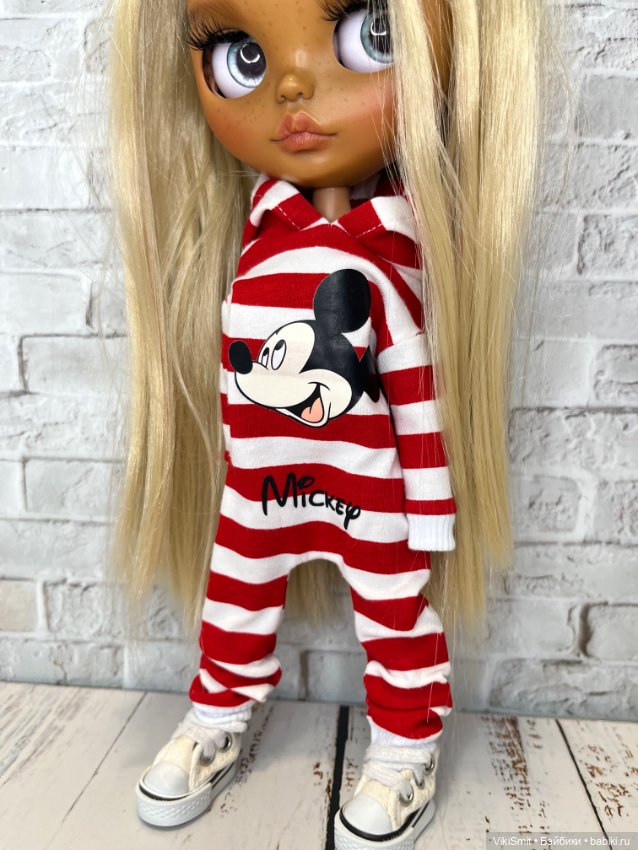 Продаю новую одежду для кукол Блайз