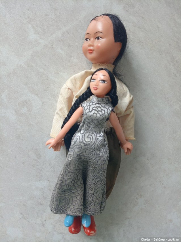 Лот кукол в Национальных костюмах (фото 4)