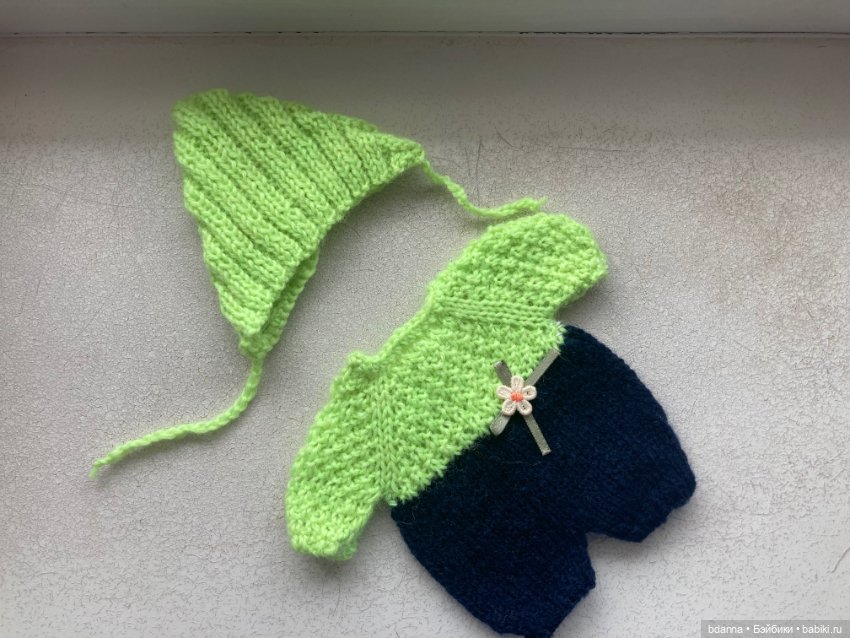 Вязанные комплекты на кукол (фото 5)