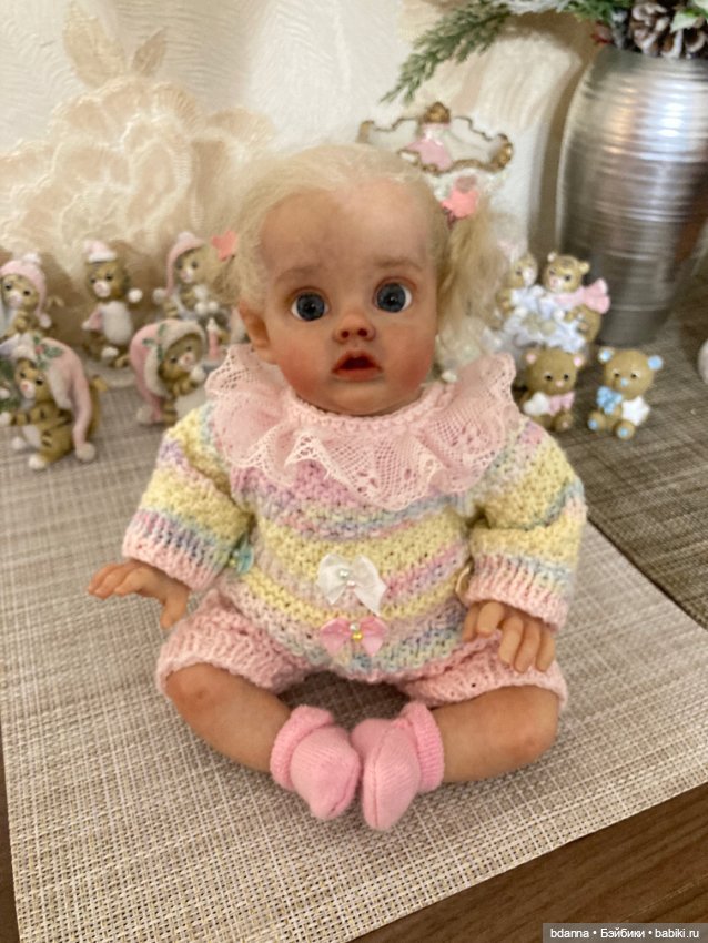 Вязанные костюмы для кукол (фото 6)