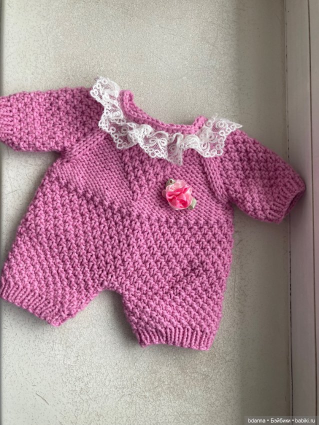Вязанные костюмы для кукол (фото 7)