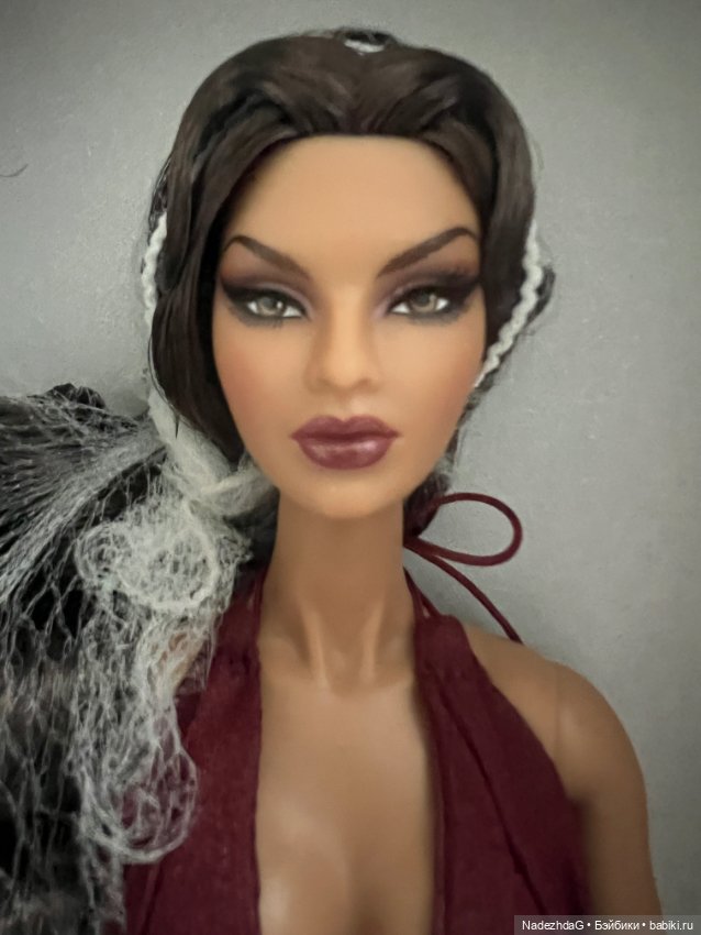 Isha Kalpana Nayaranan — Фэшн (фото 10)