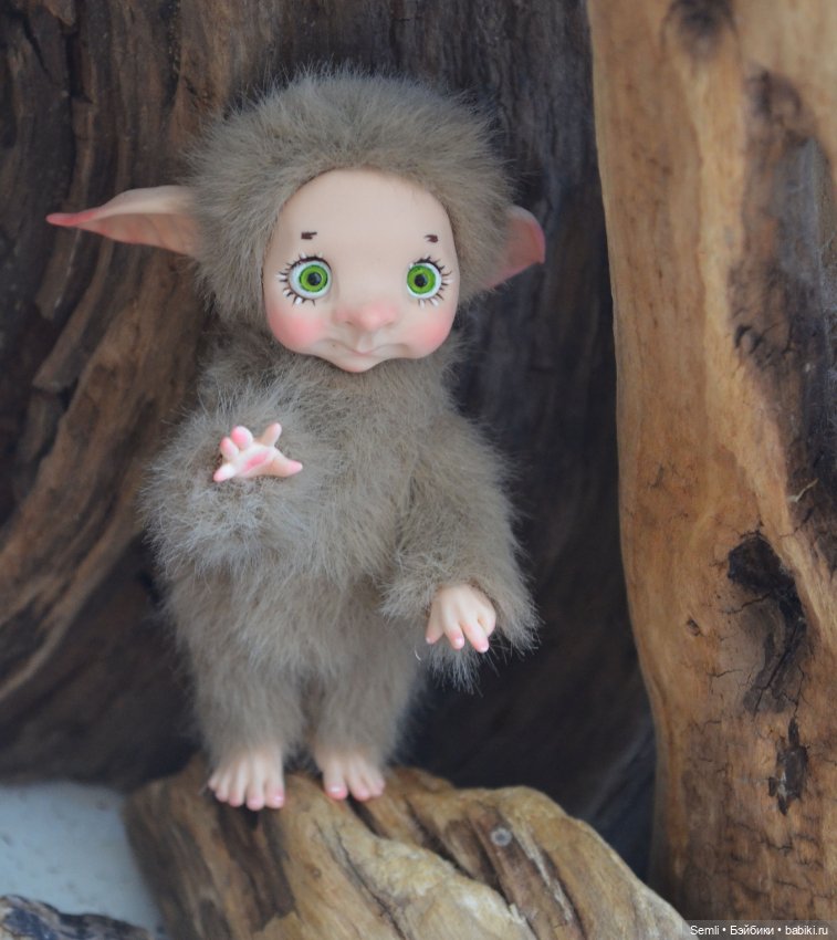 Малыш-тролль зеленоглазый