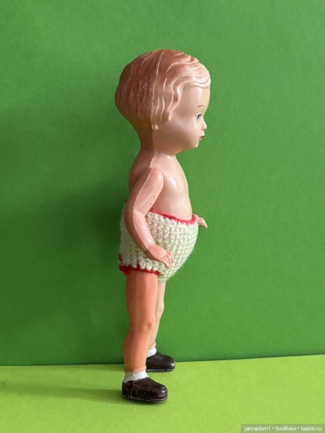 Куколка Edi из колкого пластика, высота 16 см (фото 5)